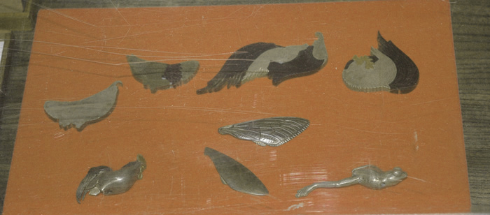 Unfinished metal inlays